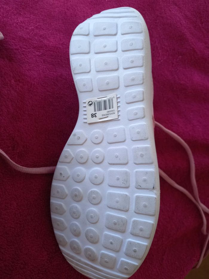 Baskets femmes légères roses  P : 38 - photo numéro 7