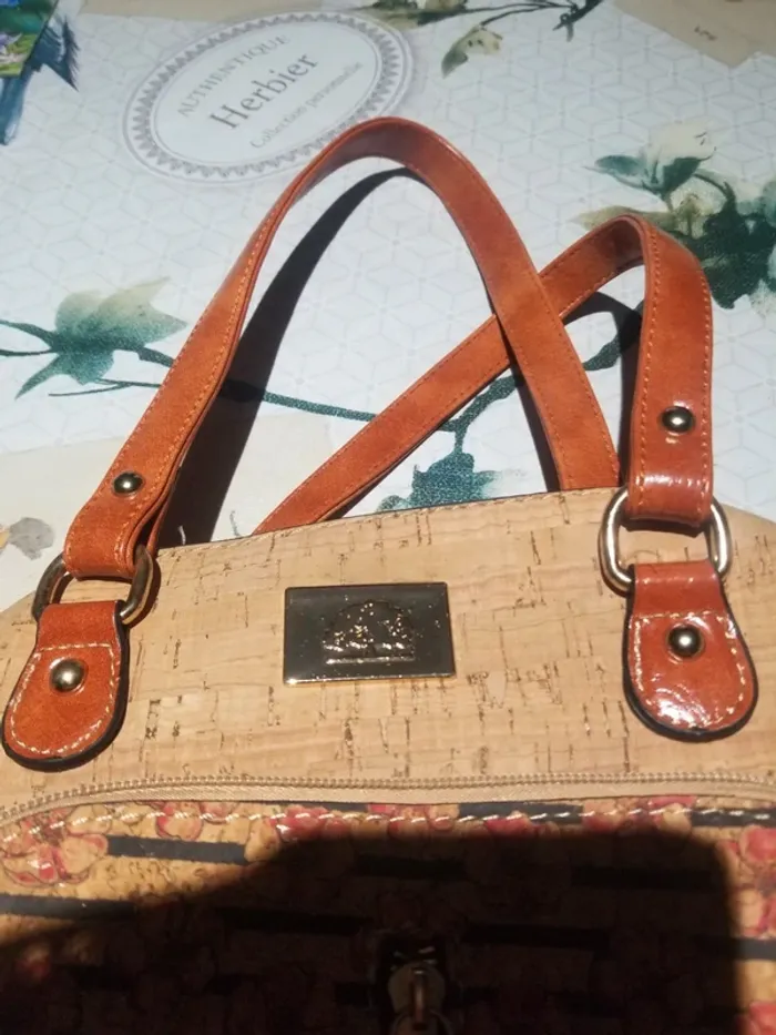 Sac à main ( dos ) - photo numéro 4