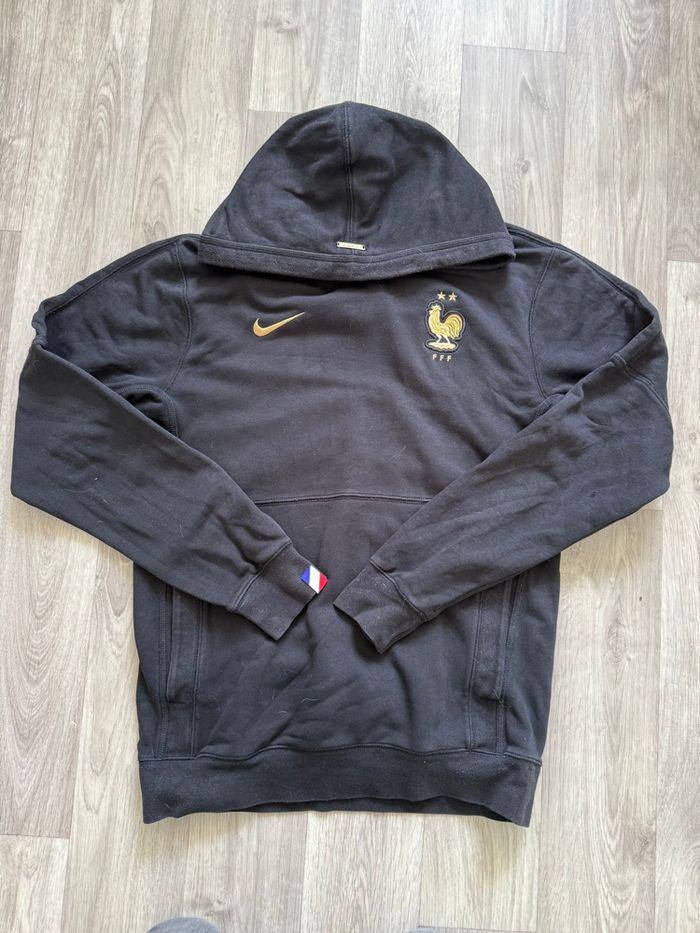 Hoodie Nike x FFF – Équipe de France | Taille S - photo numéro 1