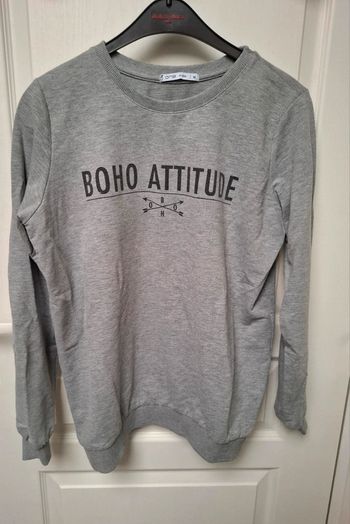 Sweat gris Gémo, taille M.