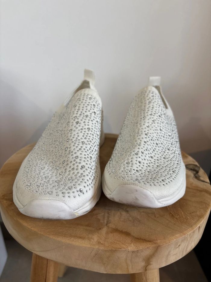 Chaussures blanches à strass faciles à enfiler Gemo taille 40 - photo numéro 3