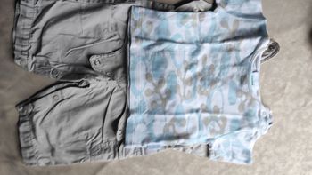 Ensemble salopette et tee shirt