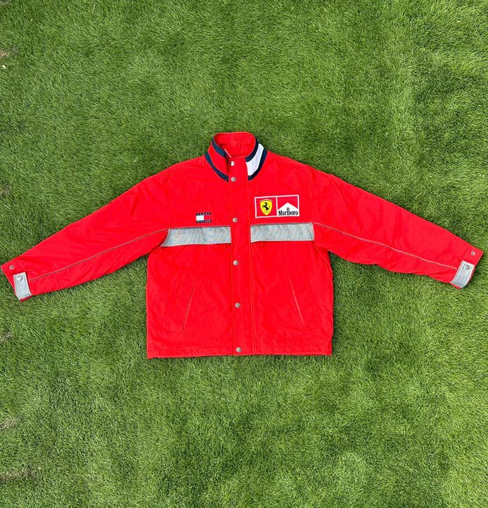 Veste Hilfiger x Ferrari x Marlboro - photo numéro 5