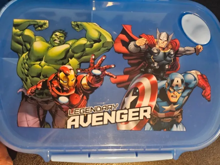 Boîte à goûter et gourde Avengers - photo numéro 3