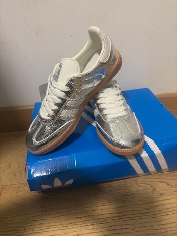 Adidas  samba