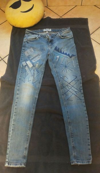 Jean slim bleu original unique