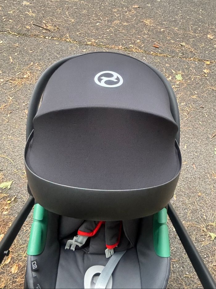 Poussette trio Cybex Gold Eos + boîte d’origine et housse de pluie cybex - photo numéro 3