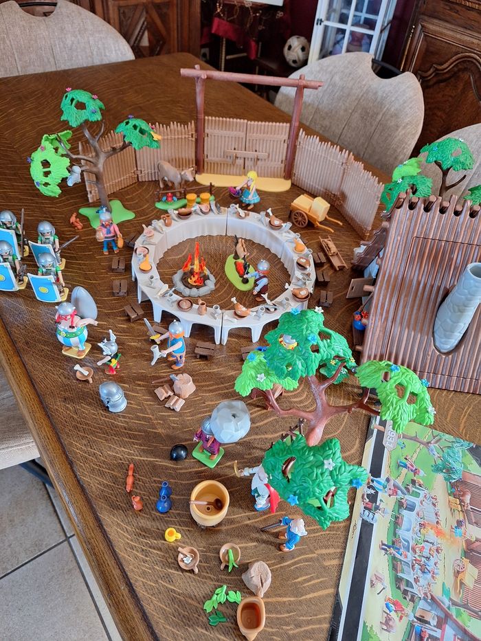 Playmobil  Asterix le banquet gaulois + Panoramix + Romains - photo numéro 10