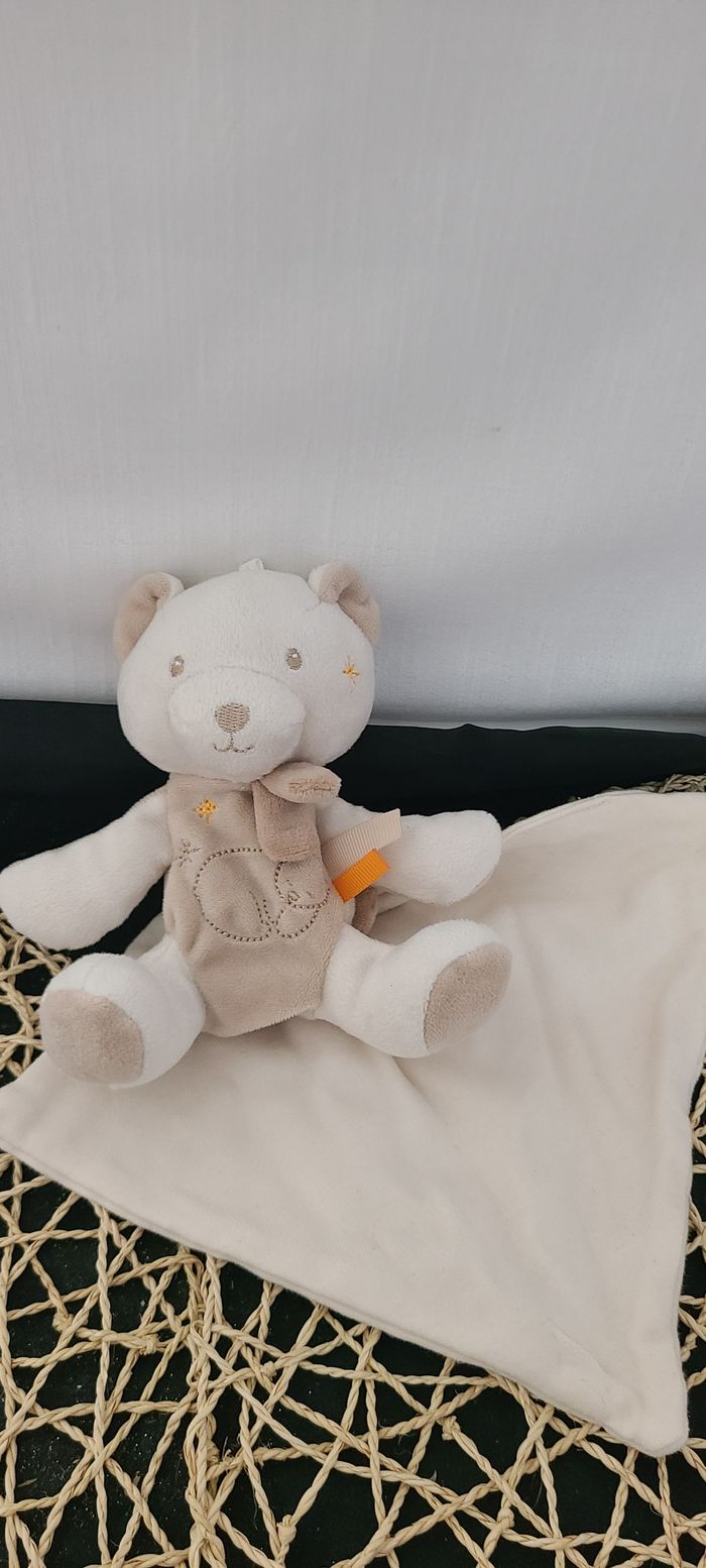 Doudou ours beige blanc mouchoir Cajou SUCRE D'ORGE - photo numéro 2