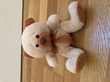 Petit ourson en peluche Maxita