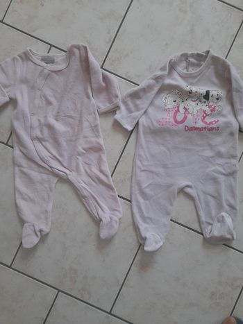 2 pyjama 6mois