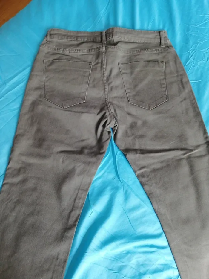 Pantalon femme - photo numéro 4