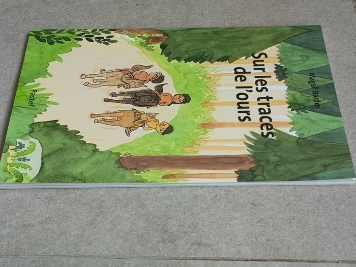 Sur les traces de l'ours - école des loisirs - photo numéro 3