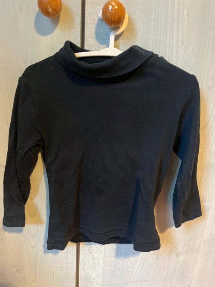 Col roulé noir/bleu foncé