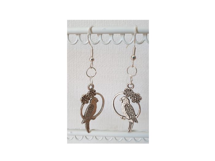 Boucles d’oreilles.