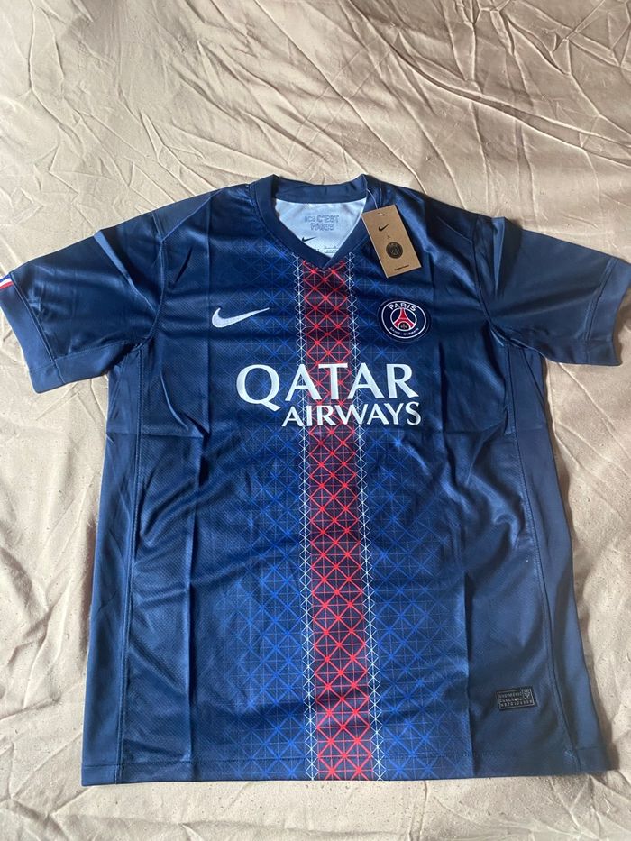 Maillots foot ⚽️ - photo numéro 7