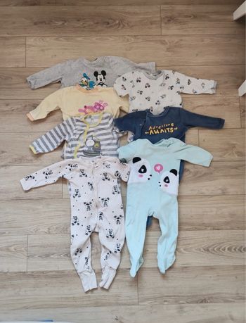 Lot de body hiver 18 mois