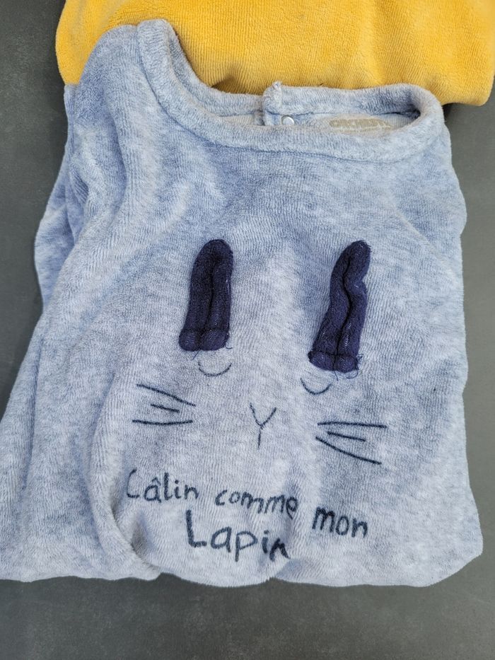 Pyjamas velours 23 mois - photo numéro 3