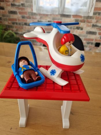 Hélicoptère de secours playmobil 1.2.3 