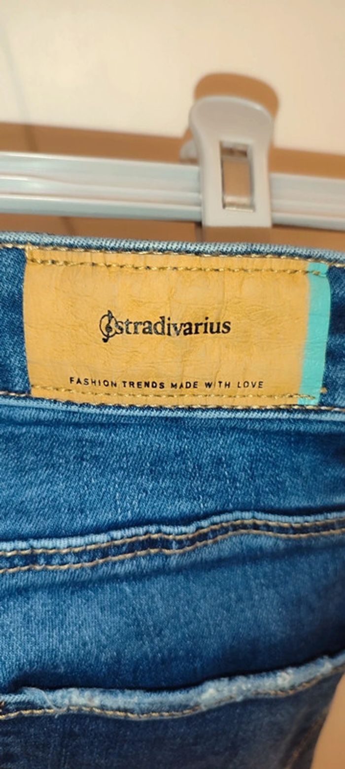 Jean femme Stradivarius - photo numéro 10