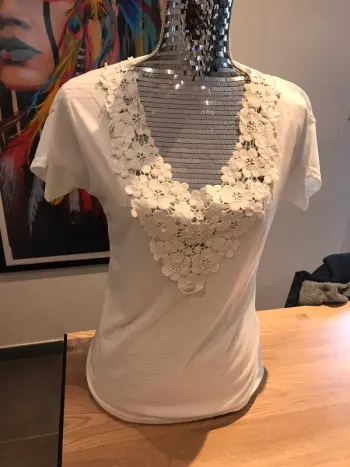 Top blanc taille 38