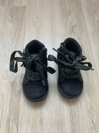 Chaussures bébé fille noires 20