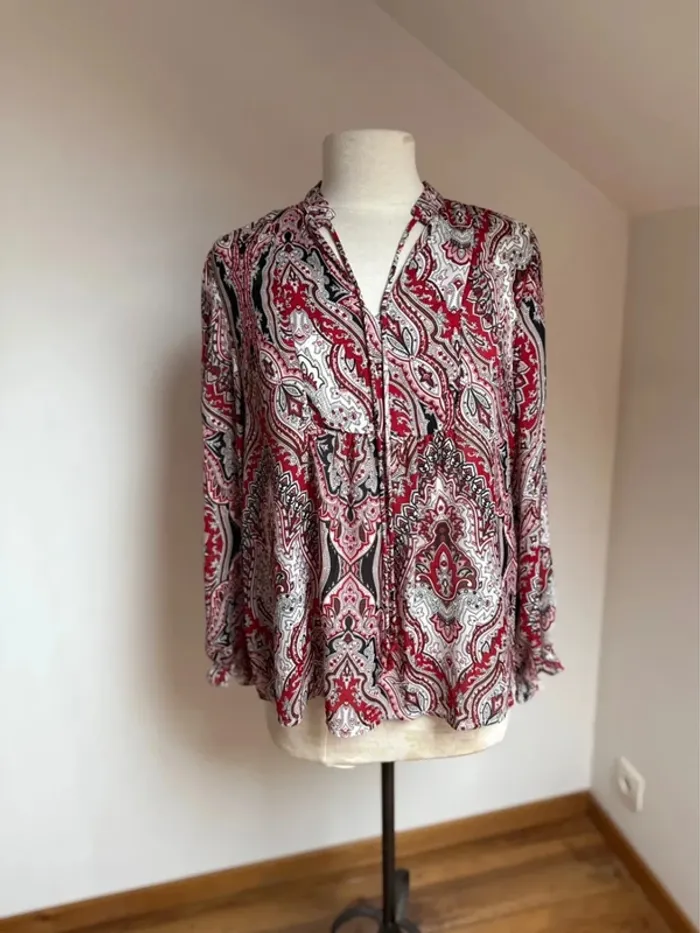 Superbe blouse neuve fluide satinée Amoz 🌸 L 40