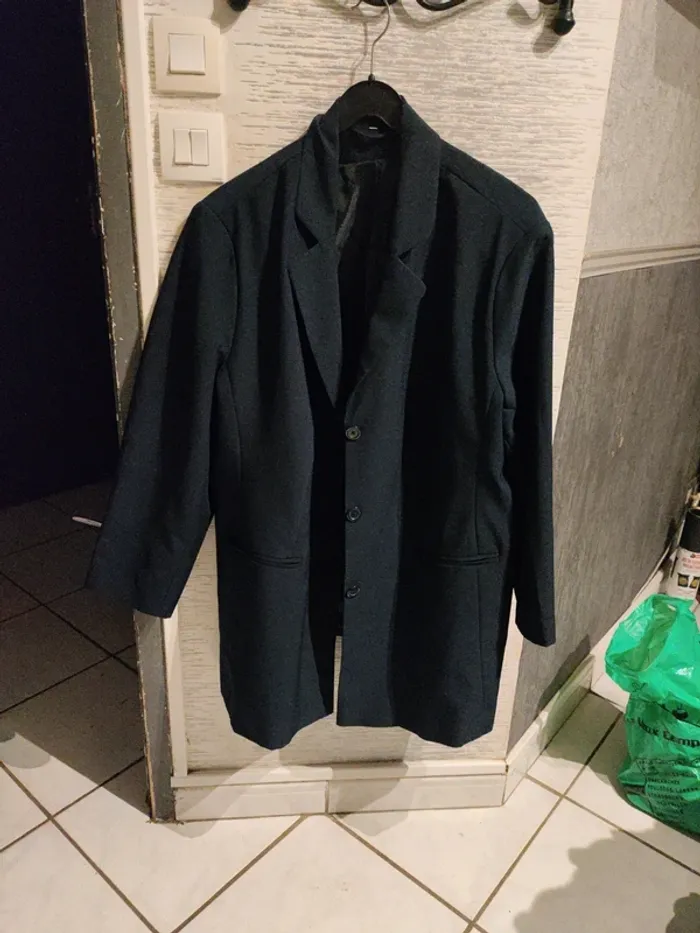 Veste bleu marine taille 56