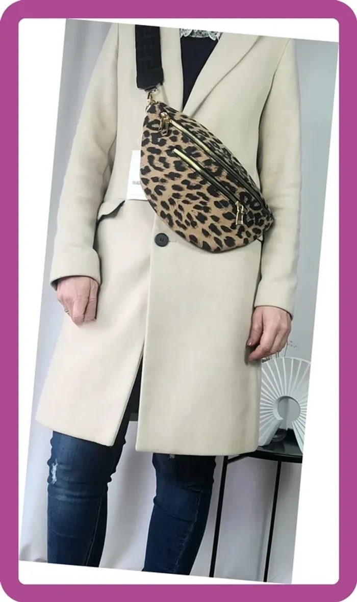 Grande Sac Banane Léopard Camel, NEUF avec étiquette - photo numéro 2