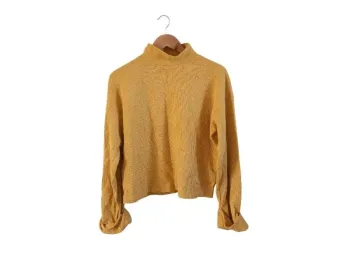 C64 pull moutarde Zara M