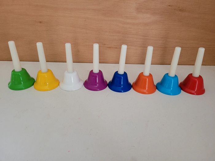 8 cloches musicales activité Montessori - photo numéro 7