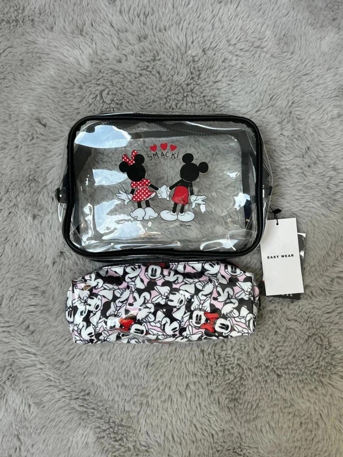 Lot deux trousses toilette Minnie et Mickey