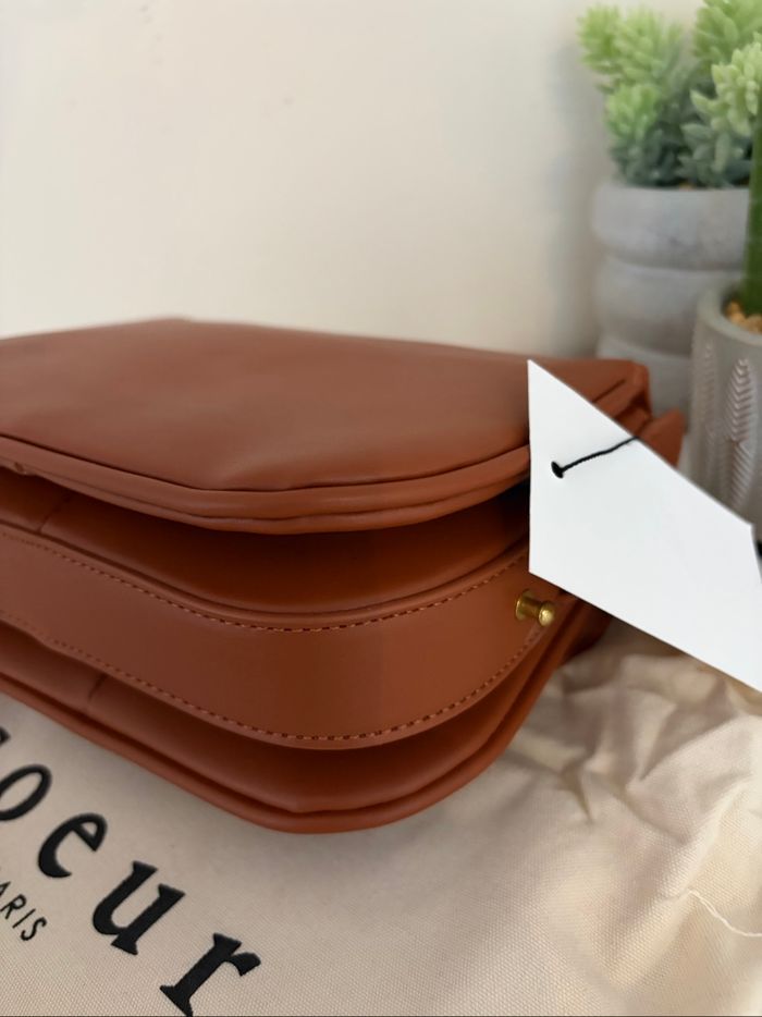 Sac. Soeur Bellisina en cuir Neuf avec étiquette - photo numéro 6