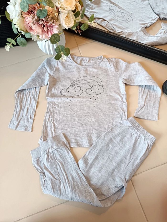 Gros lot pyjama 6ans - photo numéro 7