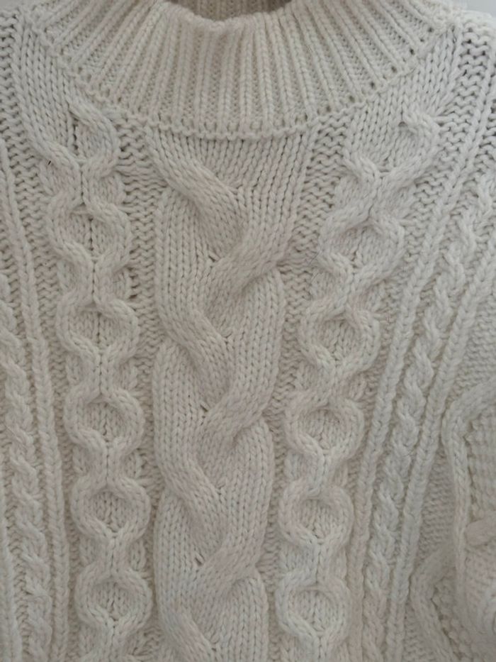 Pull Bershka taille XS neuf - photo numéro 3