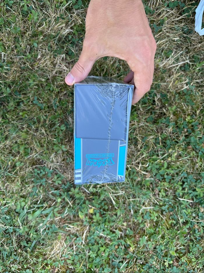 Pokémon etb ev10.5 foudre noire - photo numéro 6