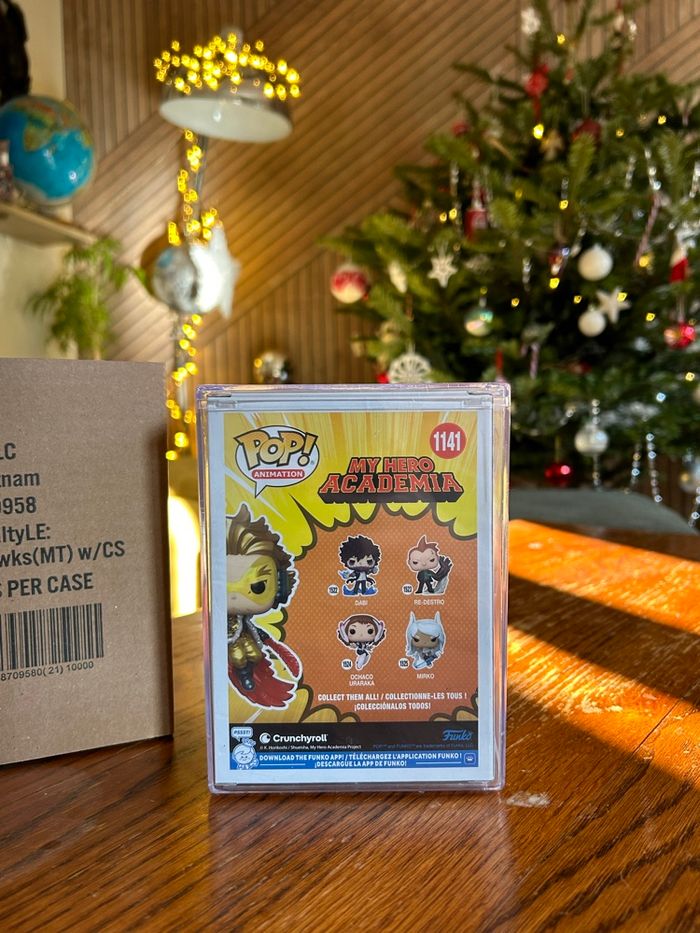 Funko Pop! Hawks n°1141 - Avec Pop! Protection - photo numéro 4