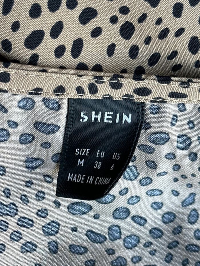 Blouse manches longues décolleté léopard shein été légère - photo numéro 4