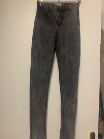 Jean slim très bon état