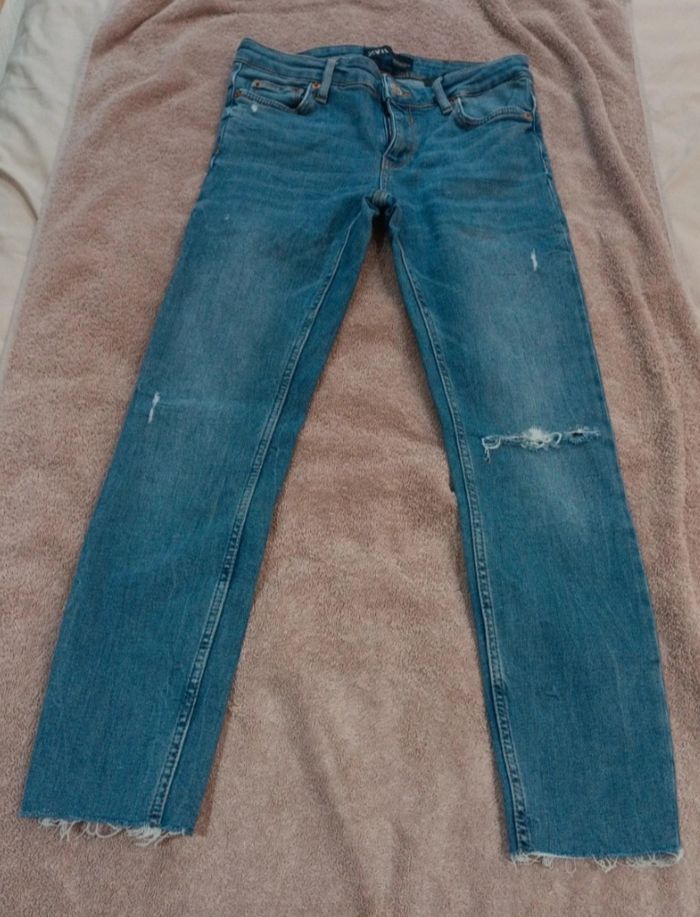 Jean troué zara t xs - photo numéro 2
