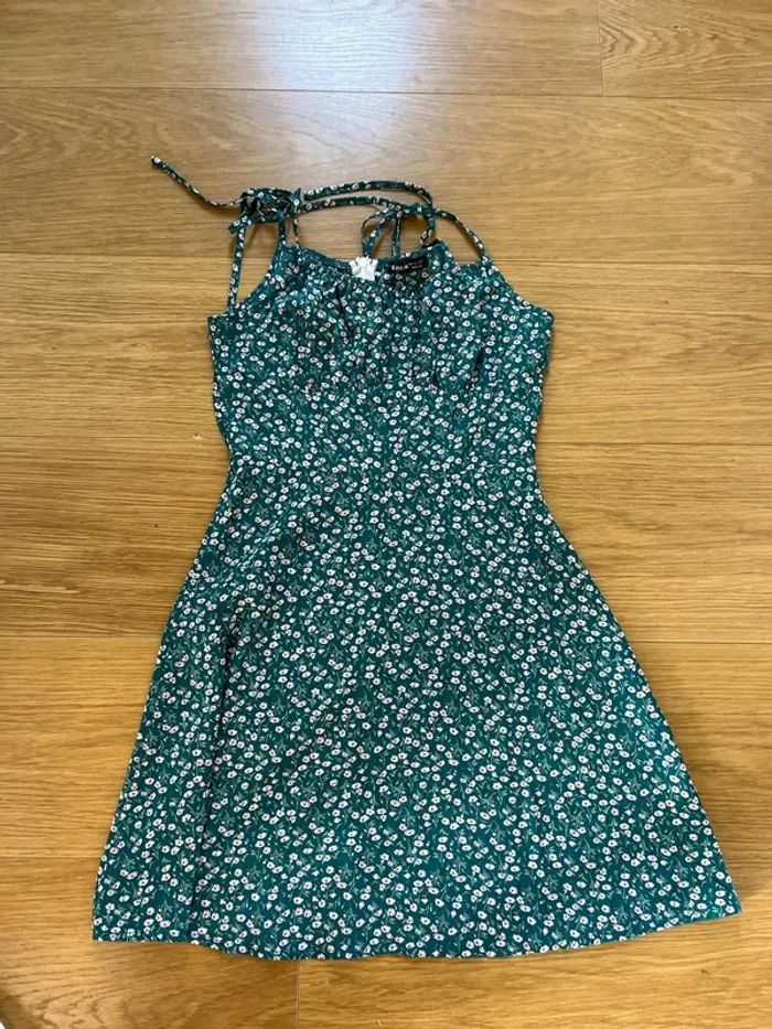 Robe Shein taille XS