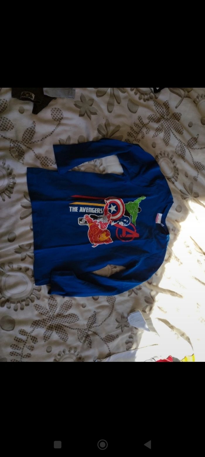 Haut ml Avengers 8 ans
