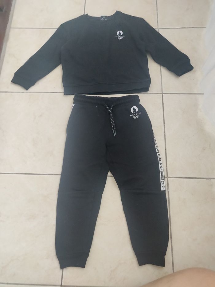Ensemble Jogging jeux olympiques 2024