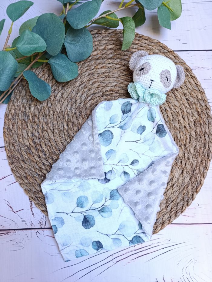 Doudou lange crochet panda