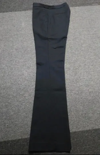 Pantalon de costume / à pli noir - coupe flare
