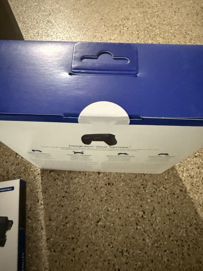 PlayStation PS5 Pro Neuf - photo numéro 8