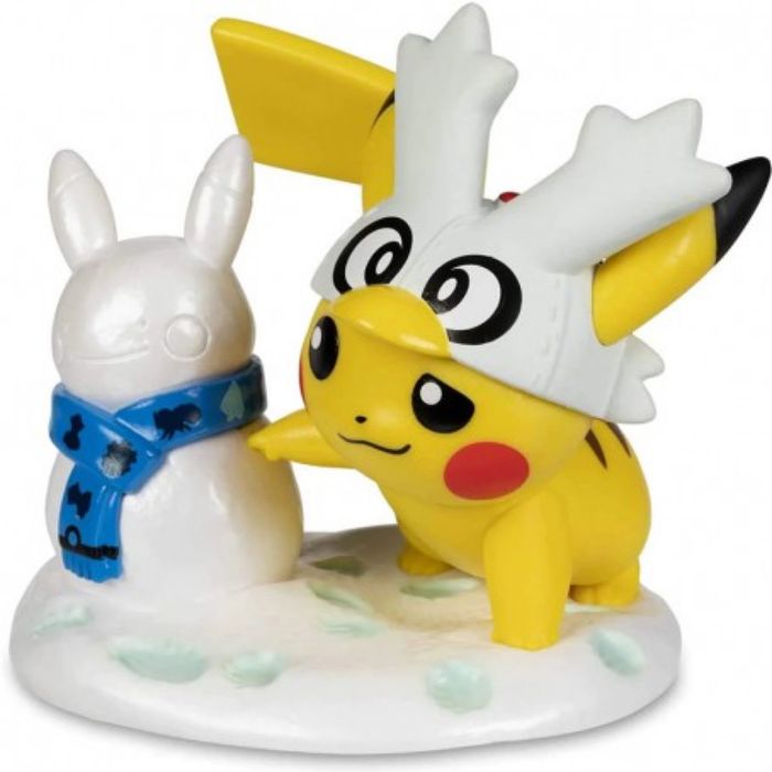 A day with pikachu: a cool new friend figurine funko Pokémon Center - photo numéro 3