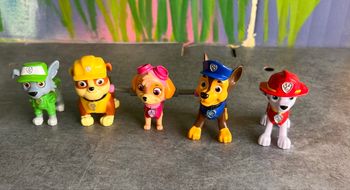 5 figurines Pat patrouille  