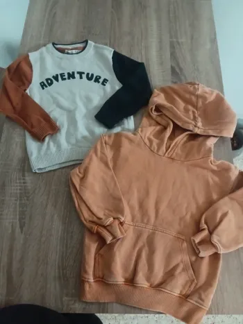 🌹2 pull Orchestra/ h&m 3 ans 🌹