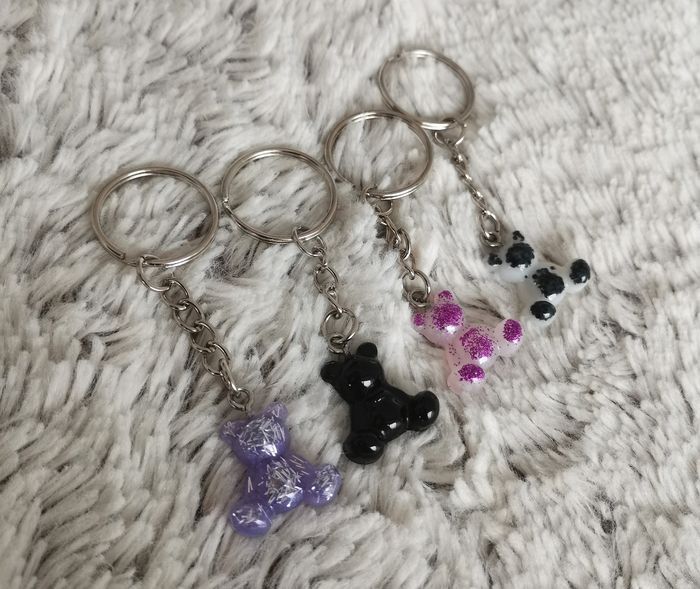 Porte clés ourson de différentes couleurs - photo numéro 5